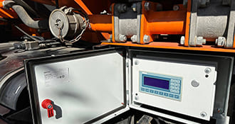 Установка контроля топлива на бензовоз – фото №4